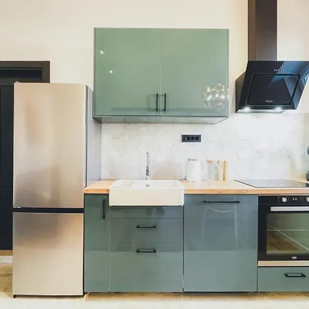 Thelightfull 2 - Brand New In Historic Center Of Apartament